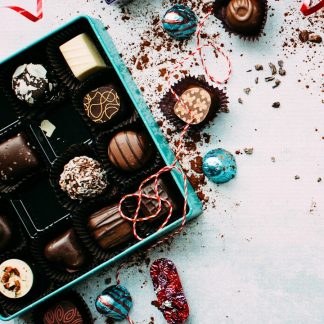 Godiva Assorted Chocolate Gift Box (24 pcs)